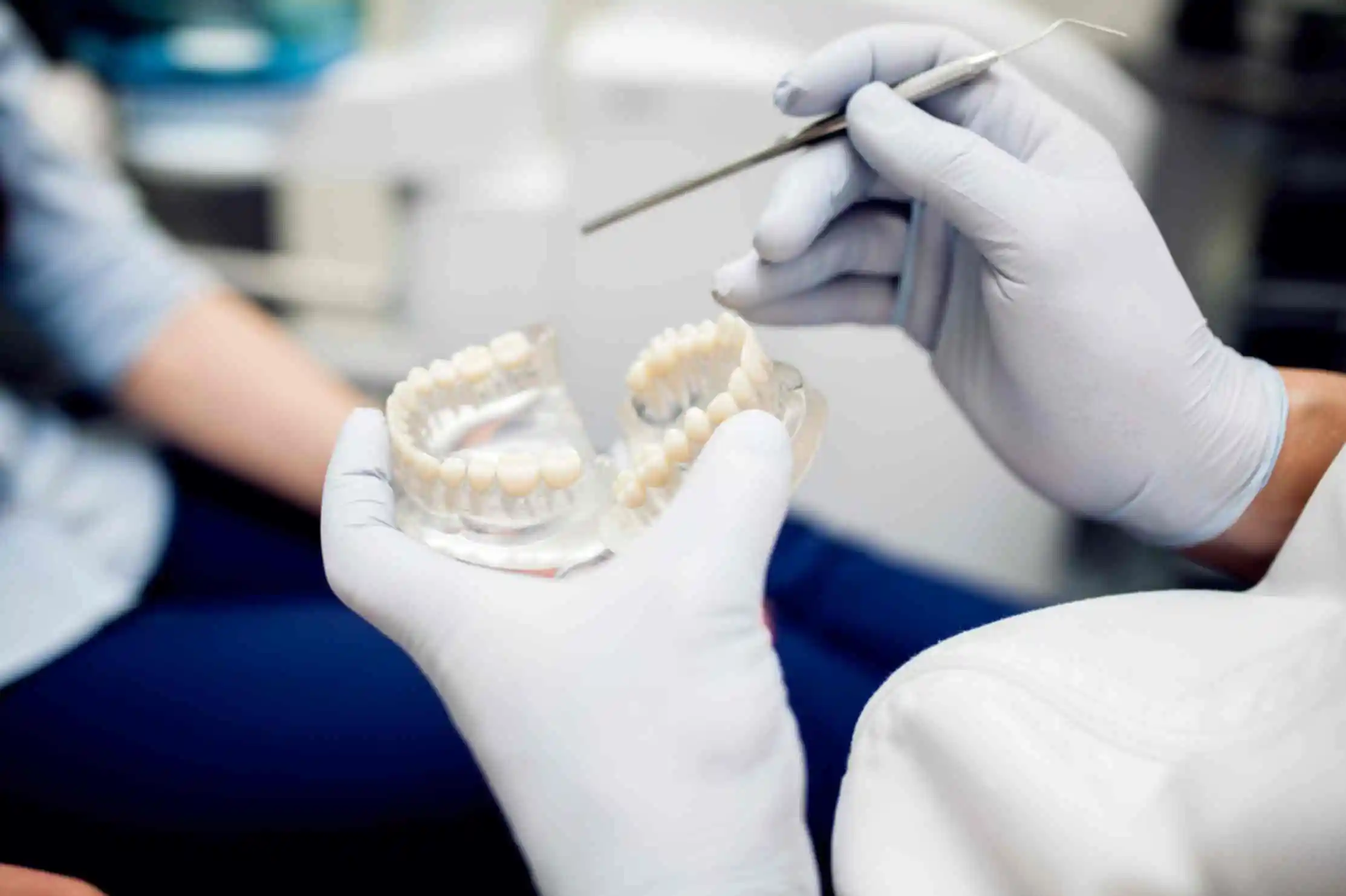jpeg-optimizer_shaken-steel-human-dentistry-retro jpeg-optimizer_shaken-steel-human-dentistry-retro